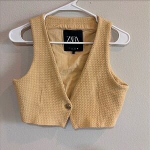 Zara Textured Cropped Waistcoat Vest Womens Medium Yellow Tweed Preppy Academia
